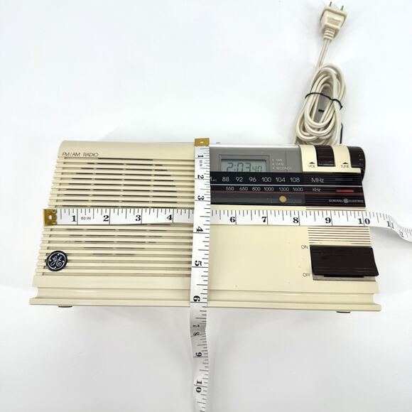 Vintage GE Kitchen Campaign AM/FM Radio With Digital Clock 7-4208B Tested - Picture 12 of 15
